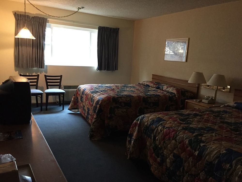 Super 8 By Wyndham National City Chula Vista Δωμάτιο φωτογραφία